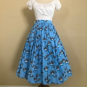 Pinup Girl Clothing Jenny Skirt in Mary Blair Kittens Print